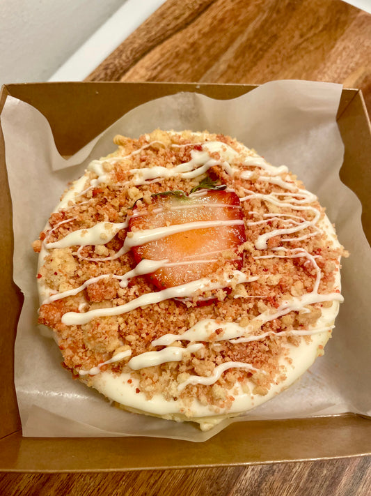 Strawberry Crunch Cheesecake
